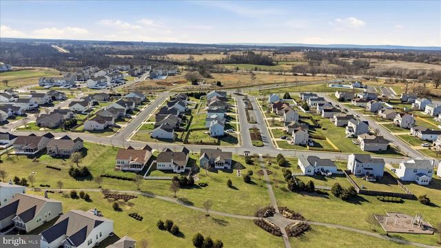 141 CASORSA DR, Charles Town, WV 25414