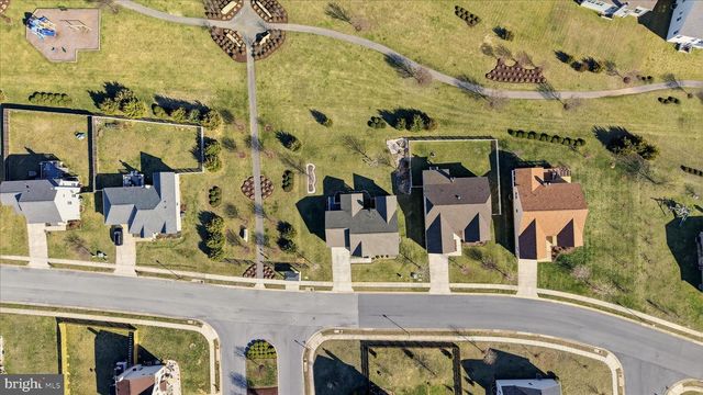 141 CASORSA DR, Charles Town, WV 25414