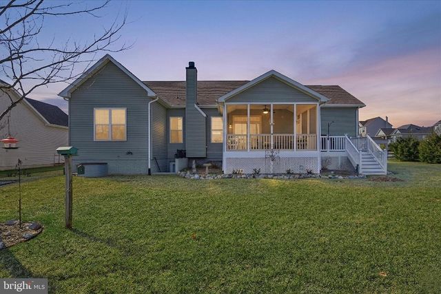 141 CASORSA DR, Charles Town, WV 25414