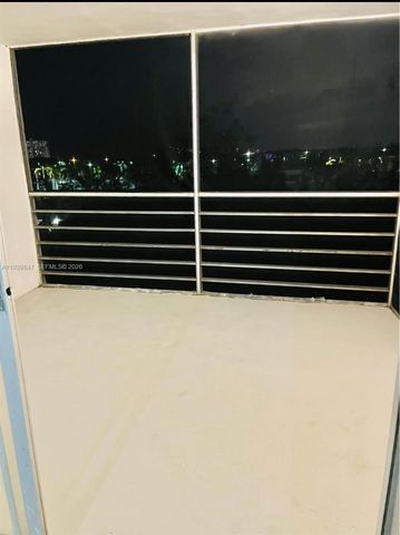 3660 NE 166th St 607, North Miami Beach, FL 33160