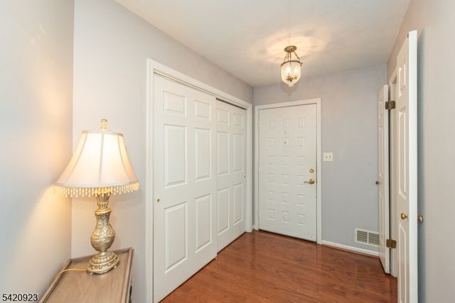 2 Tulip Cres 1A, Little Falls Twp., NJ 07424