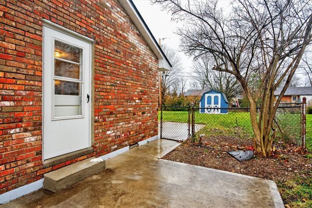 3728 Crosby Drive, Lexington, KY 40517