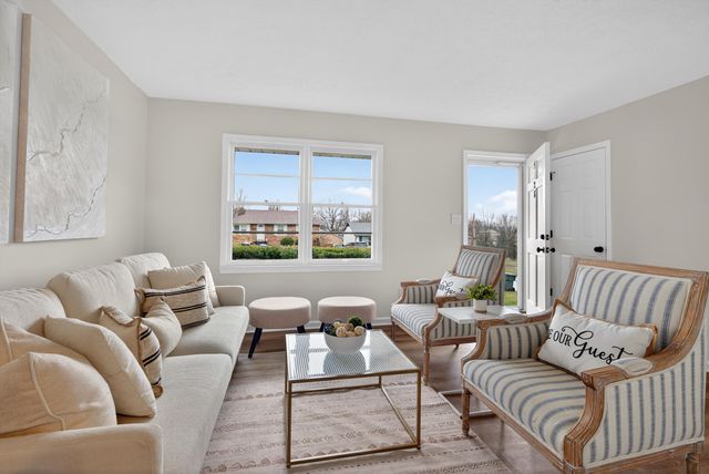 3728 Crosby Drive, Lexington, KY 40517