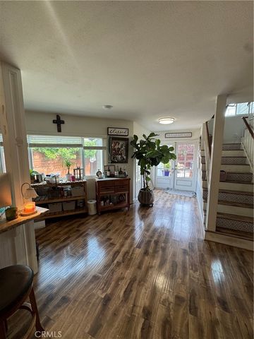 1228 S Helberta Avenue, Redondo Beach, CA 90277