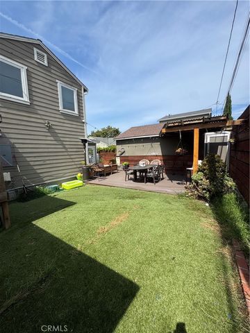 1228 S Helberta Avenue, Redondo Beach, CA 90277