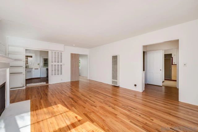 1815 Mission Cliff Dr, San Diego, CA 92116