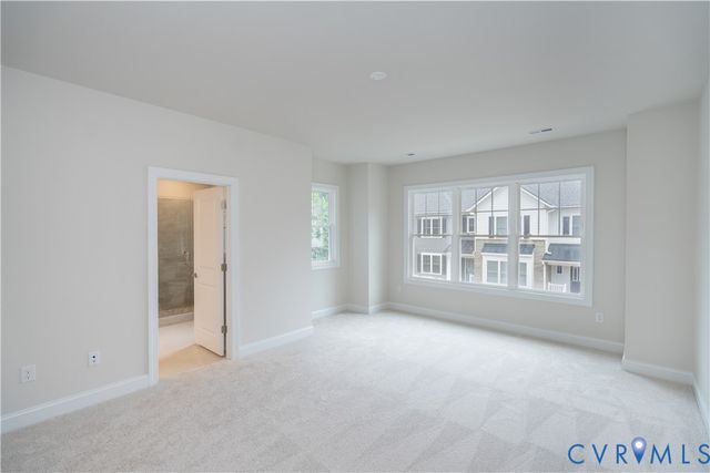 9494 Creek Summit Cir, Richmond, VA 23235