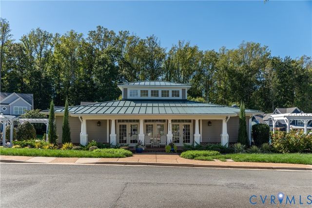 9494 Creek Summit Cir, Richmond, VA 23235