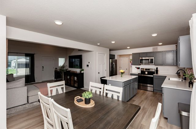 2104 Windcrest Drive, Granger, IA 50109