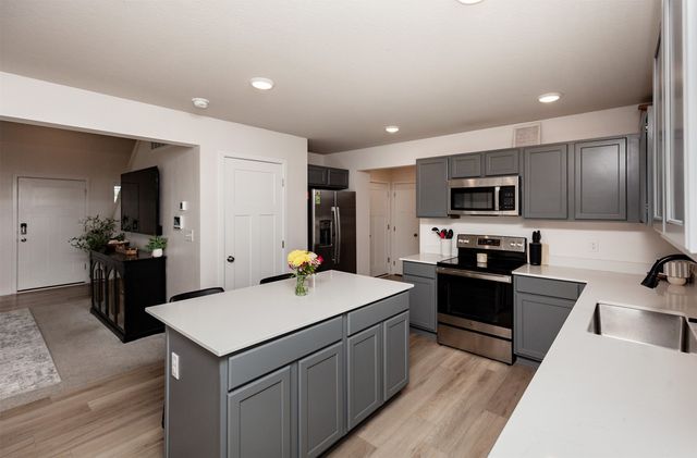 2104 Windcrest Drive, Granger, IA 50109