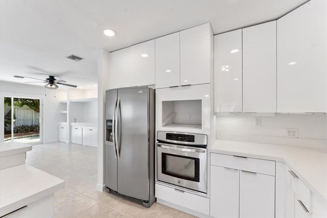 5200 NE 18th Terrace, Fort Lauderdale, FL 33308