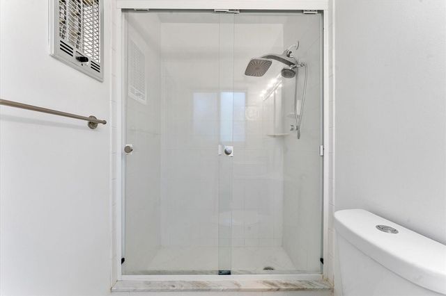 5200 NE 18th Terrace, Fort Lauderdale, FL 33308