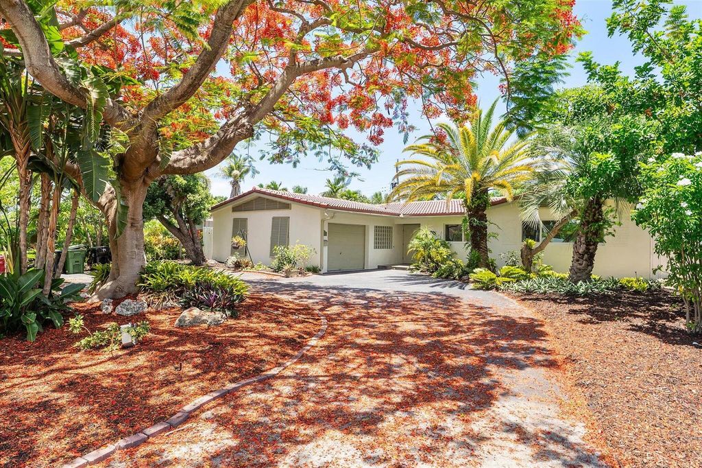 5200 NE 18th Terrace, Fort Lauderdale, FL 33308