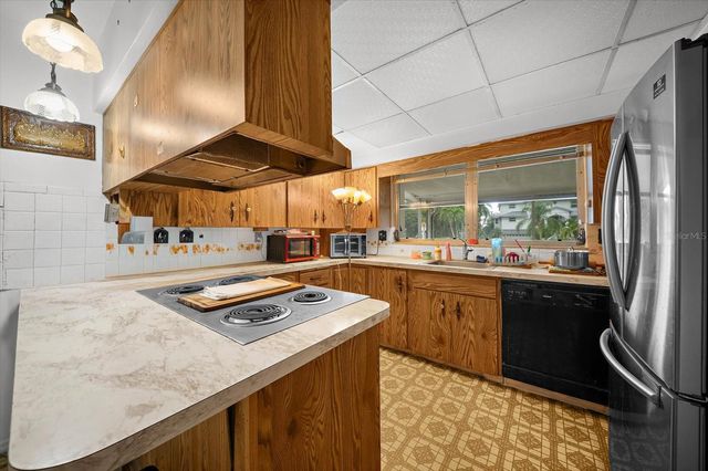 507 PALMA SOLA BOULEVARD, Bradenton, FL 34209