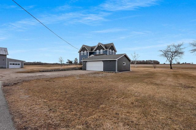 7871 DANTOIN LANE, Sturgeon Bay, WI 54235
