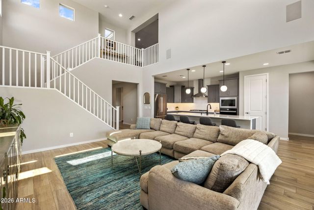 21025 N 61ST Street, Phoenix, AZ 85054