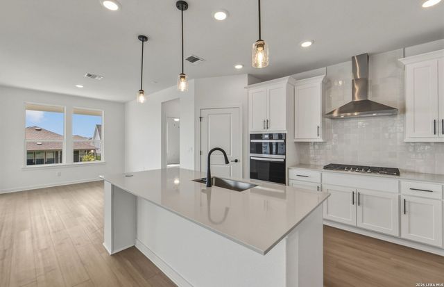 629 DAYFLOWER, New Braunfels, TX 78132