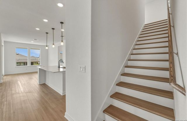 629 DAYFLOWER, New Braunfels, TX 78132