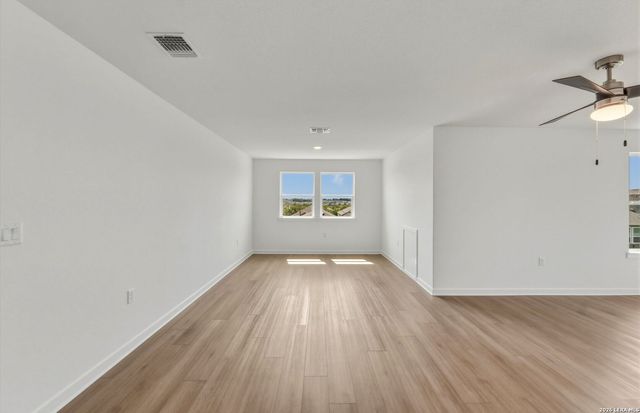629 DAYFLOWER, New Braunfels, TX 78132