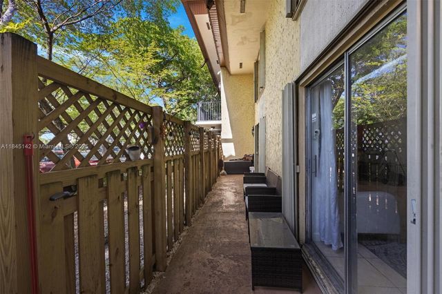 8500 SW 109th Ave 6-112, Miami, FL 33173