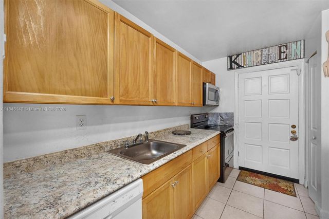 8500 SW 109th Ave 6-112, Miami, FL 33173