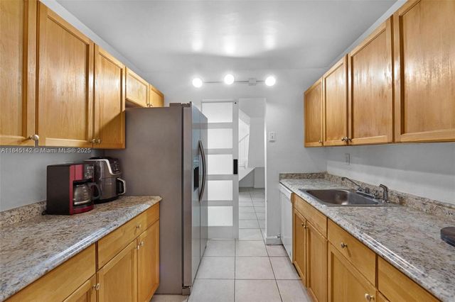 8500 SW 109th Ave 6-112, Miami, FL 33173