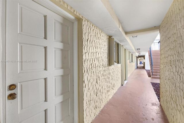 8500 SW 109th Ave 6-112, Miami, FL 33173