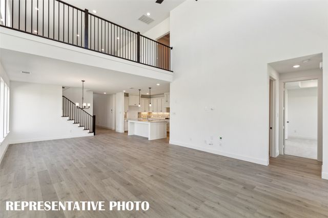 1840 Vetiver Glow Drive, Celina, TX 75009