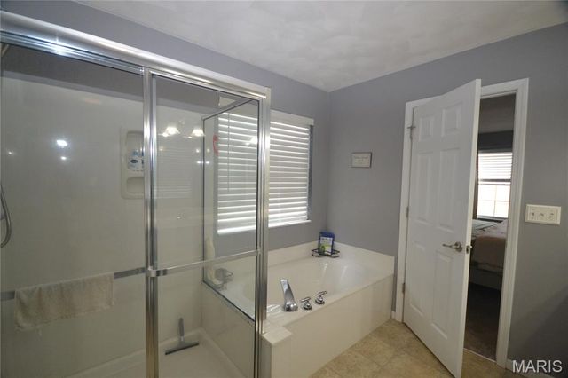 753 Fieldview Drive, Smithton, IL 62285