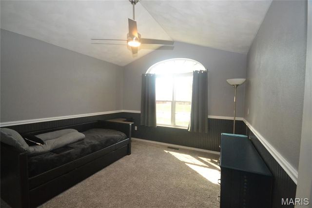 753 Fieldview Drive, Smithton, IL 62285