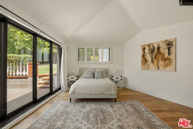 4100 Woodcliff Road, Los Angeles, CA 91403