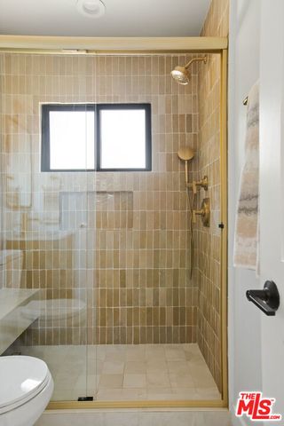 4100 Woodcliff Road, Los Angeles, CA 91403