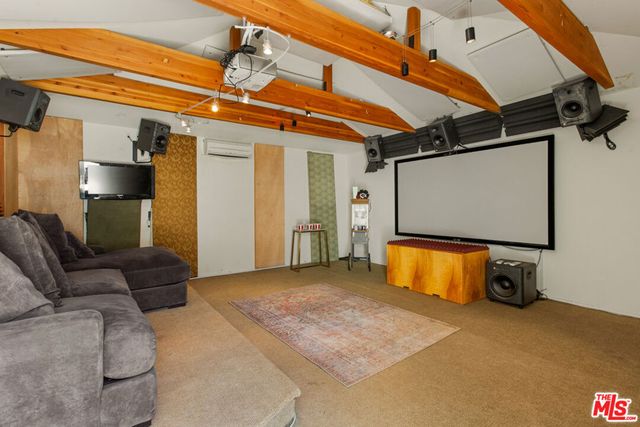 4100 Woodcliff Road, Los Angeles, CA 91403