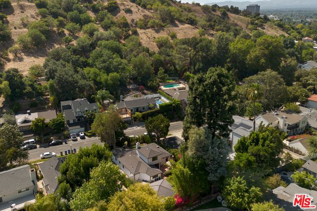 4100 Woodcliff Road, Los Angeles, CA 91403