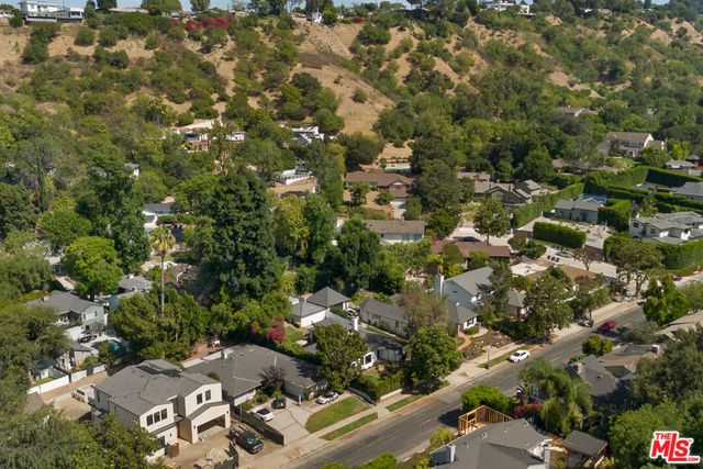4100 Woodcliff Road, Los Angeles, CA 91403