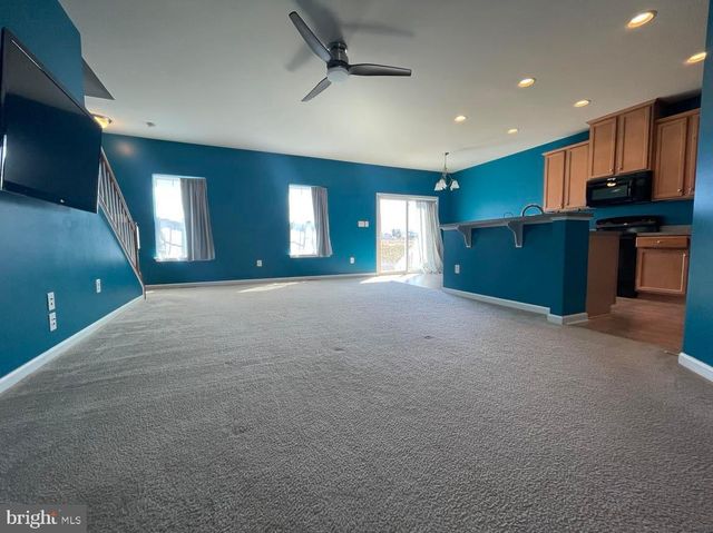 44 TOLLERTON TRL, Falling Waters, WV 25419