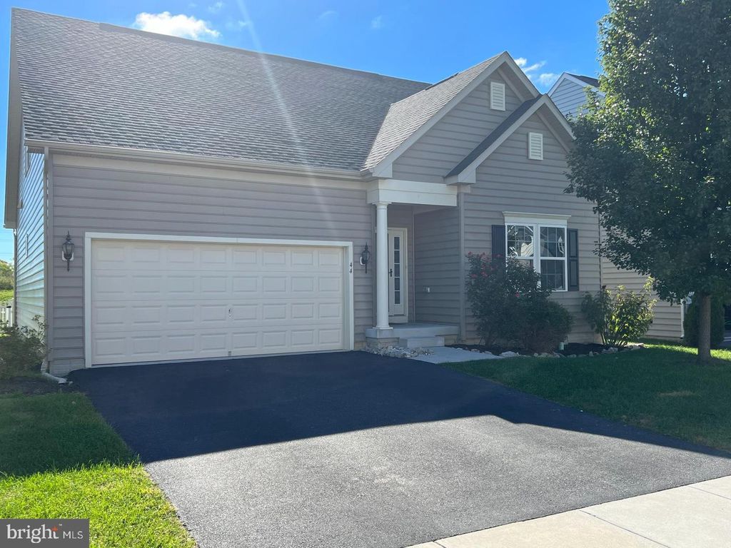 44 TOLLERTON TRL, Falling Waters, WV 25419