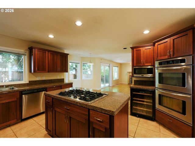 11422 Sw FRENCH GLEN Ct, Wilsonville, OR 97070