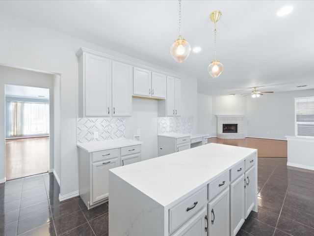 1209 Silverwood Drive, Flower Mound, TX 75028