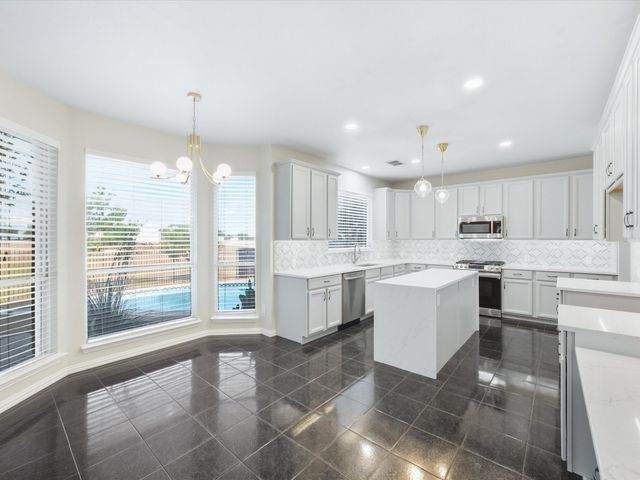 1209 Silverwood Drive, Flower Mound, TX 75028