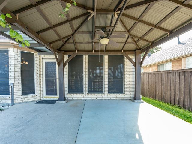 1209 Silverwood Drive, Flower Mound, TX 75028