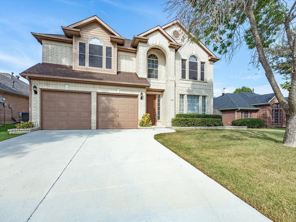 1209 Silverwood Drive, Flower Mound, TX 75028 — photo 2