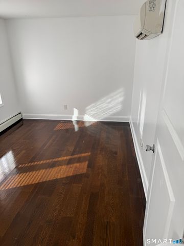 29 Moulthrop Street 1, Ansonia, CT 06401