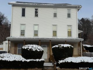 29 Moulthrop Street 1, Ansonia, CT 06401