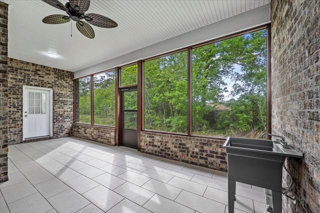 1251 N Blue Angel Parkway, Pensacola, FL 32506