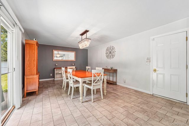 238 Washington Avenue, Tappan, NY 10983