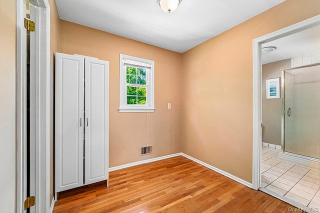 238 Washington Avenue, Tappan, NY 10983