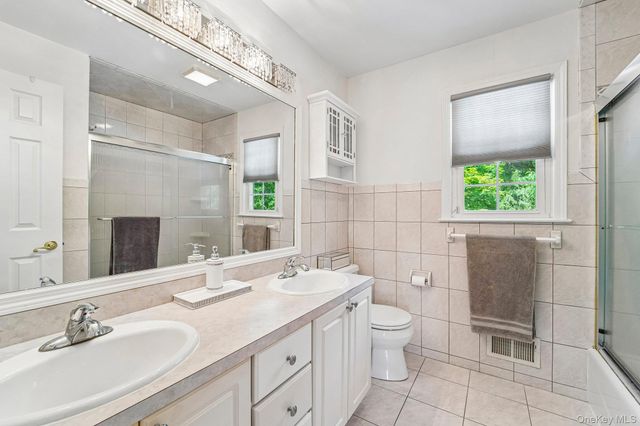 238 Washington Avenue, Tappan, NY 10983