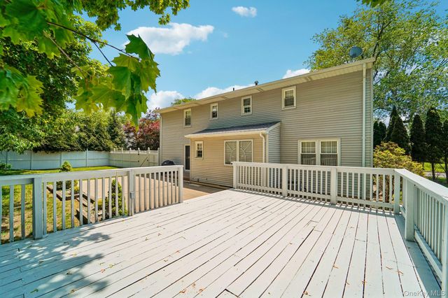 238 Washington Avenue, Tappan, NY 10983