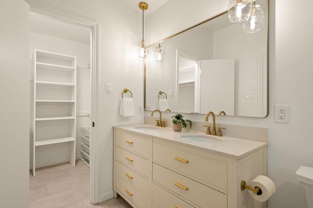 7302 Potters TRL, Austin, TX 78729